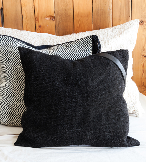 almohadon-rock-cuadrado-grande