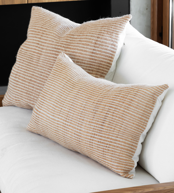 almohadon-adobe-rectangular-dulce-de-leche